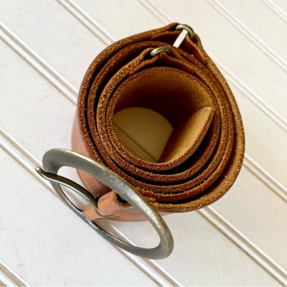 7 HILLS SAN FRANCISCO Genuine Leather Studded Belt Western Rodeo Boho Brass - Picture 5 of 8